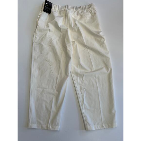 Nike Womens Dri-Fit Flex Woven 24" Golf Cropped Pants AJ5686-133 Size M NWT - Picture 2 of 7